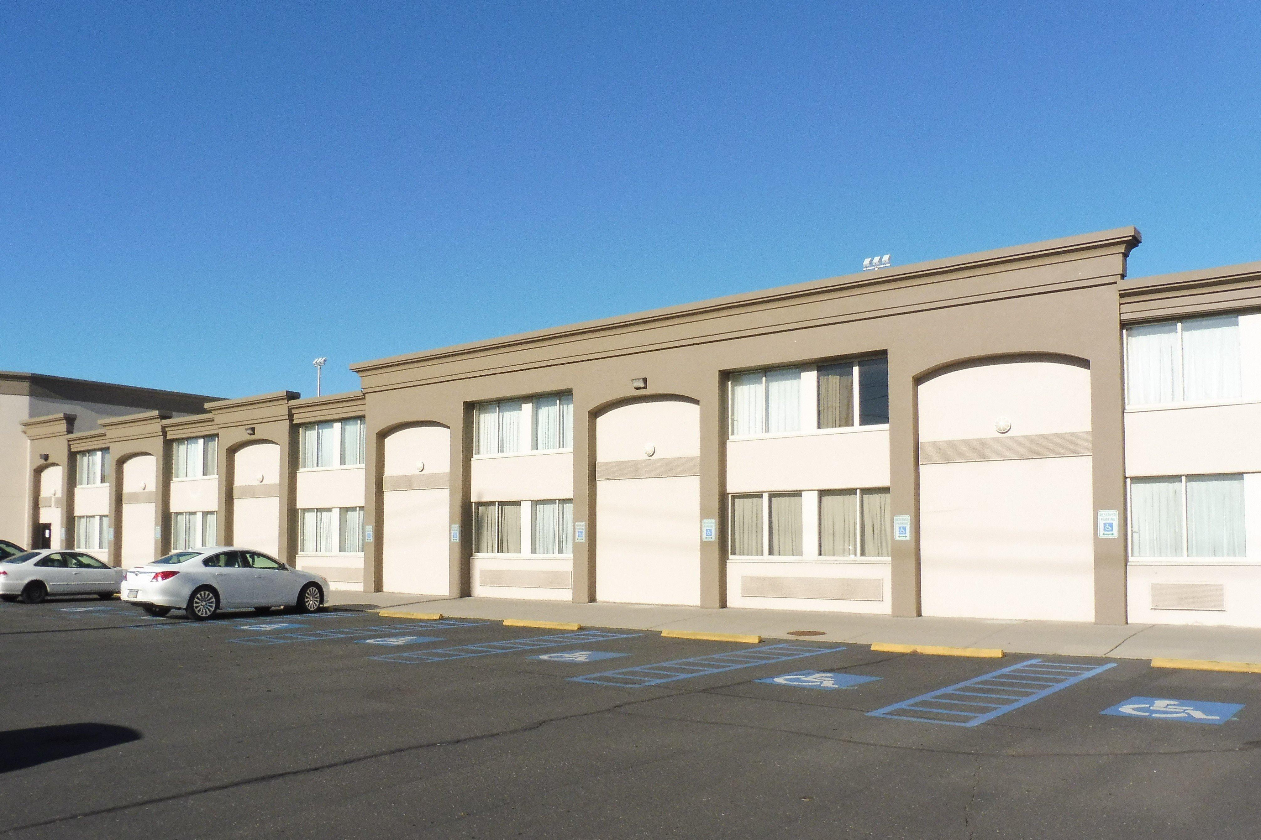 Red Roof Inn Plus Newark Liberty Airport - Carteret Dış mekan fotoğraf